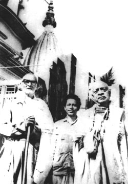 Шрила Шридхар Махарадж, Шрила Говинда Махарадж и Шрила Бхактиведанта Свами Махарадж